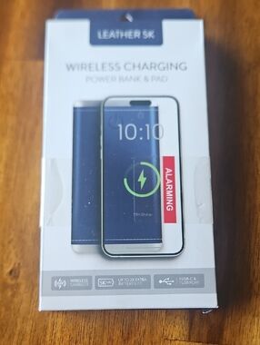 Leather 5K Wireless Charging Power Bank & Pad.